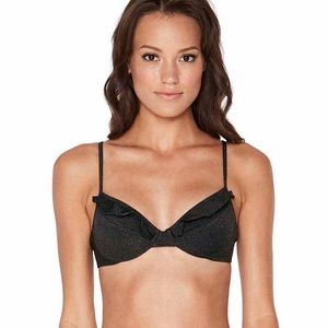 l*space Shine on Me Priscilla Set Black